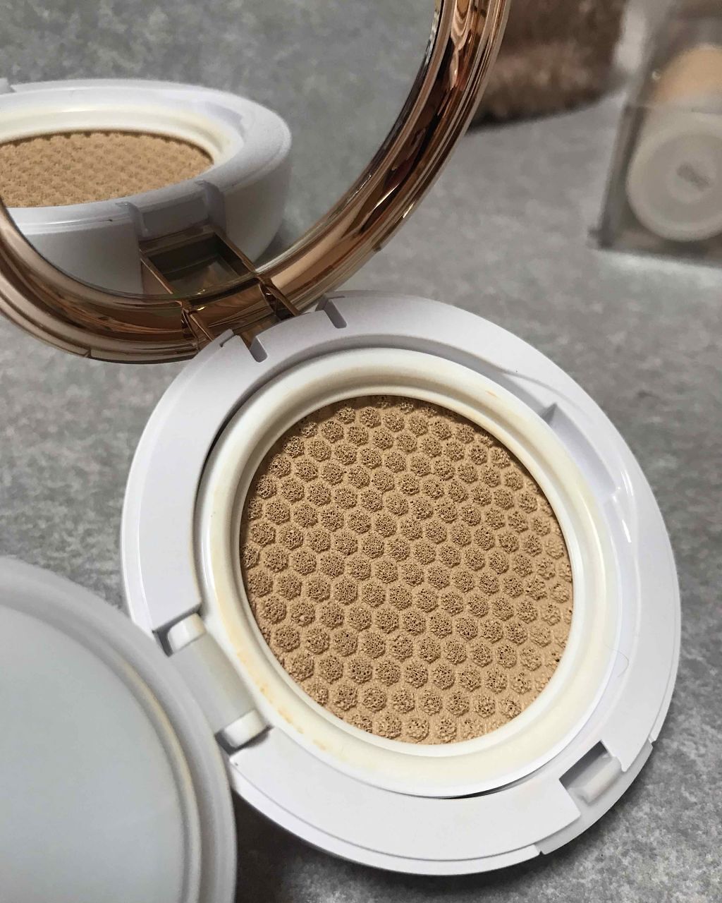 エアクッション インテンスカバー/IOPE/クッションファンデーションを使ったクチコミ（2枚目）