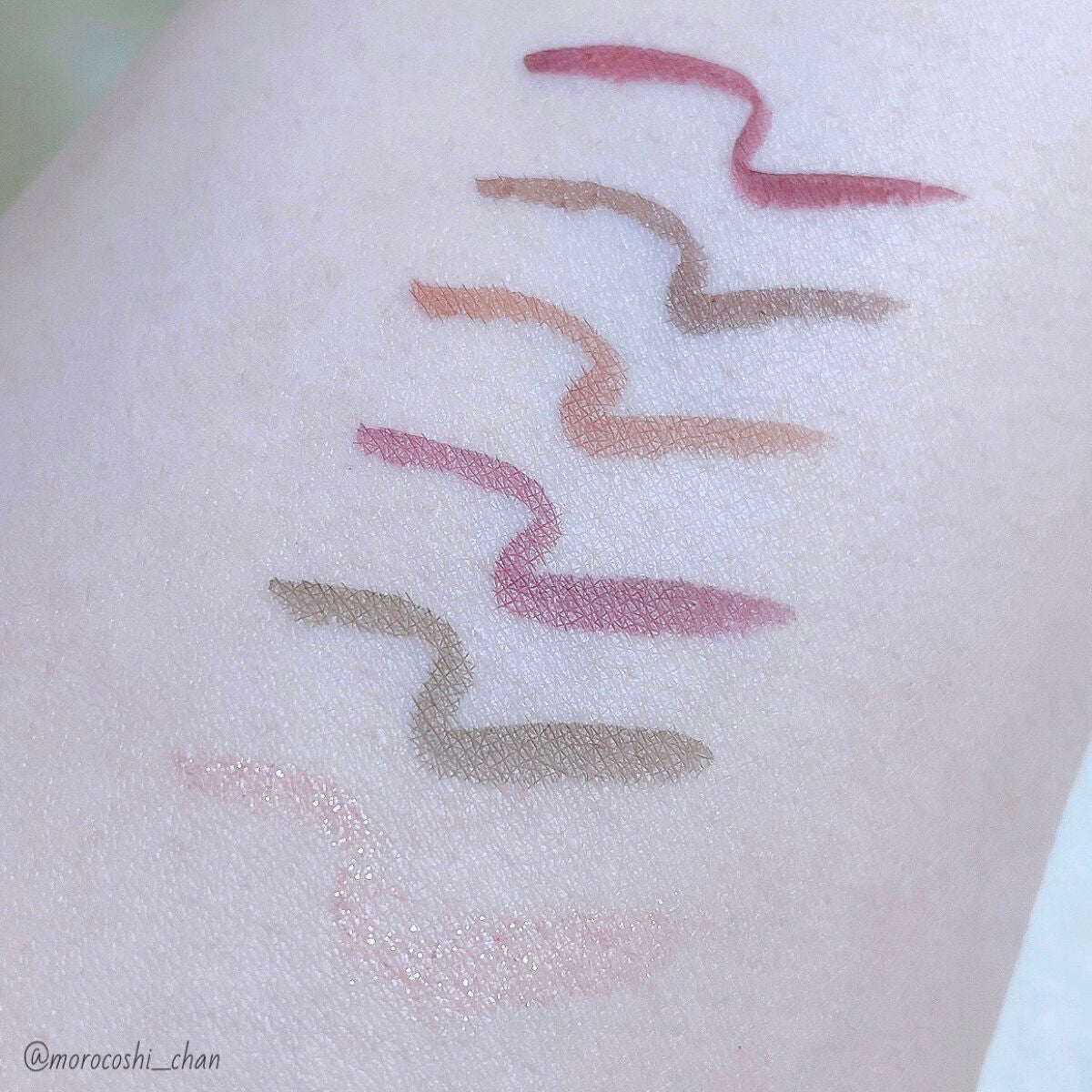 カラーミーツ アイライナー/リリーフルール/リキッドアイライナーを使ったクチコミ(4枚目)