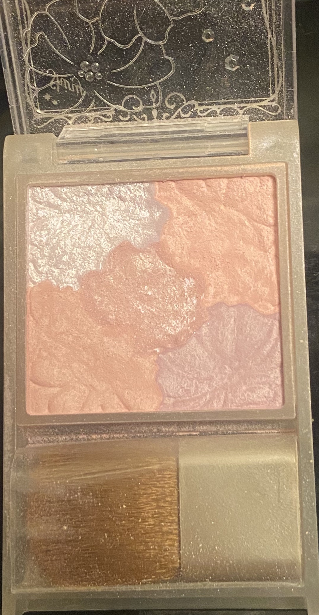 グロウフルールチークス（ブレンドタイプ）/キャンメイク/パウダーチークを使ったクチコミ（1枚目）