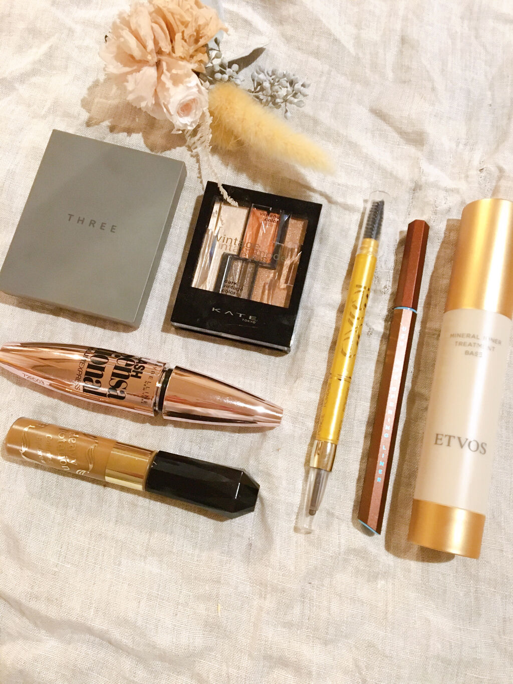 ボリューム エクスプレス ラッシュセンセーショナル/MAYBELLINE NEW YORK/マスカラを使ったクチコミ（1枚目）