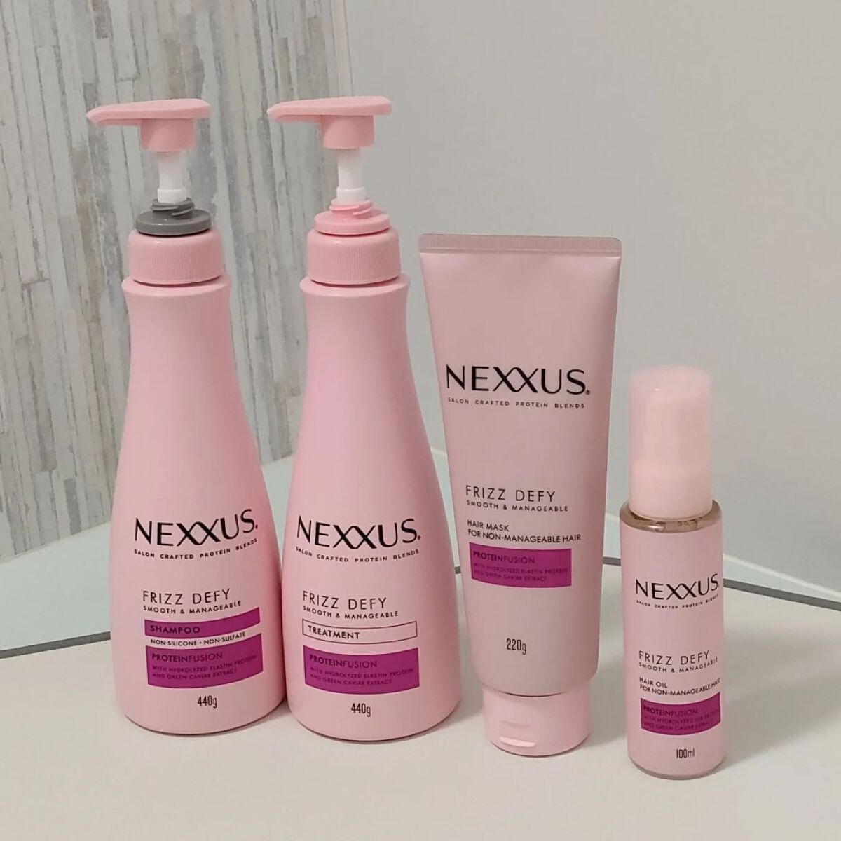 ネクサス スムースアンドマネージャブル 洗い流さないトリートメントオイル/NEXXUS(ネクサス)/ヘアオイルを使ったクチコミ（2枚目）