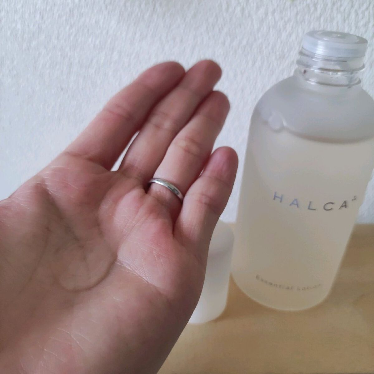 エッセンシャルローション/HALCA/化粧水を使ったクチコミ（2枚目）