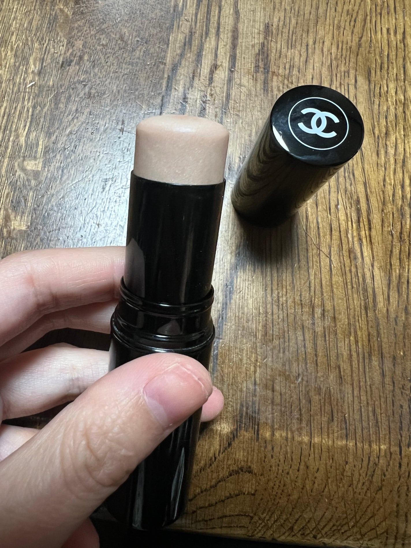 ボーム エサンシエル/CHANEL/スティックハイライトを使ったクチコミ(1枚目)