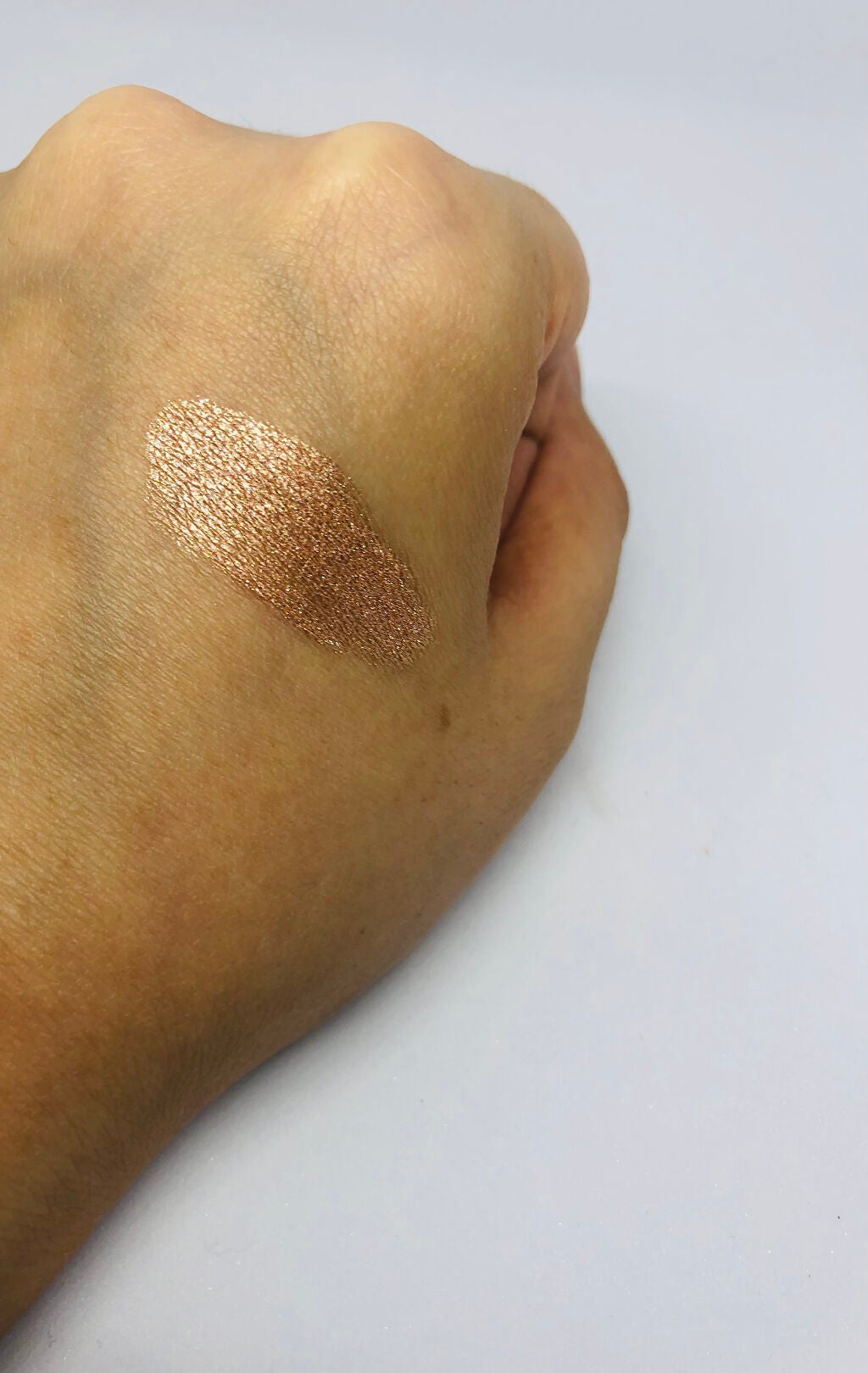 ミネラルピグメント/ONLY MINERALS/単色アイシャドウを使ったクチコミ(4枚目)