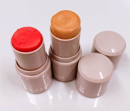 マルチフェイス スティック 04 Perfect Peach/FASIO/ジェル・クリームチークを使ったクチコミ(1枚目)