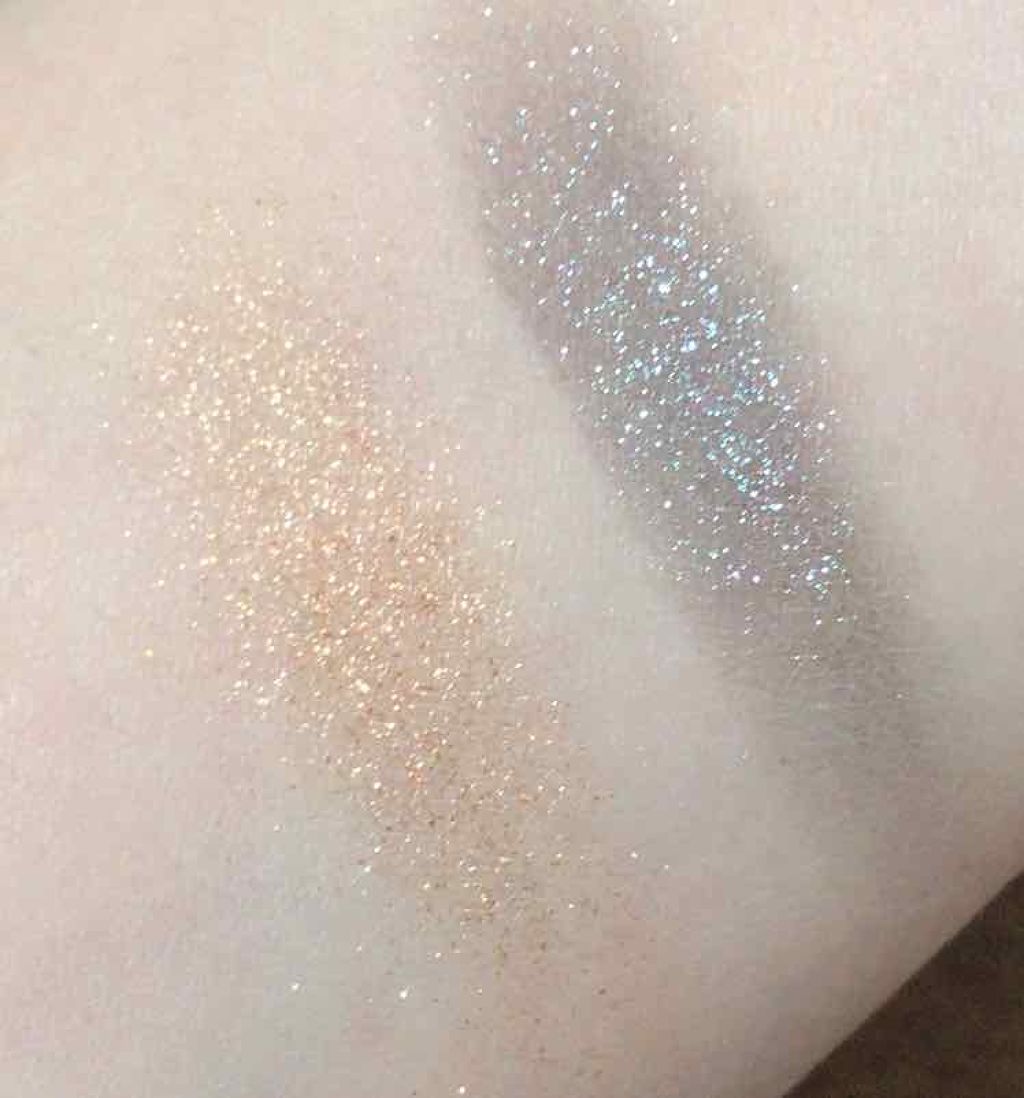 エクストラディメンション フォイルアイシャドウ/M・A・C/単色アイシャドウを使ったクチコミ（3枚目）