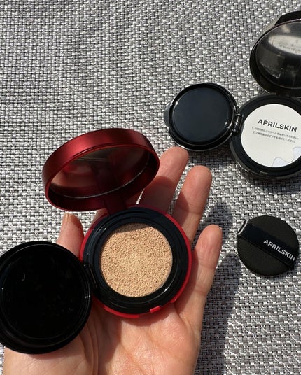 ハイパーカバーフィットクッション グラファイト/APRILSKIN/クッションファンデーションを使ったクチコミ(5枚目)