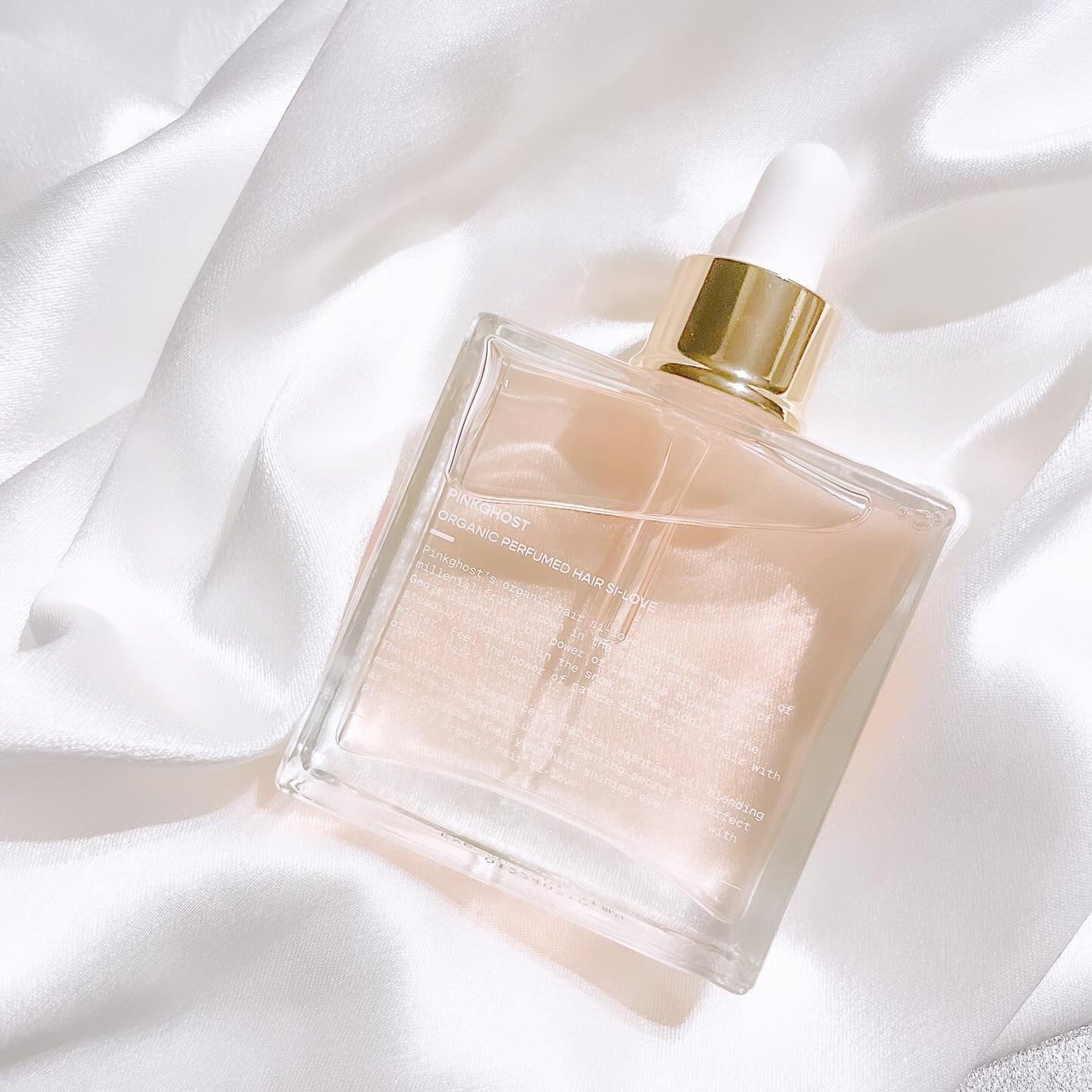 スノーホワイト/PINKGHOST/ヘアオイルを使ったクチコミ(5枚目)