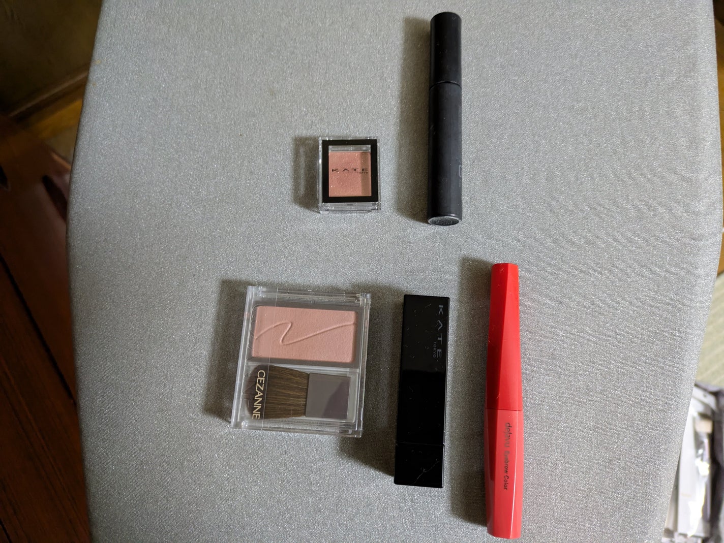 ケイト ザ アイカラー/KATE/単色アイシャドウを使ったクチコミ(4枚目)