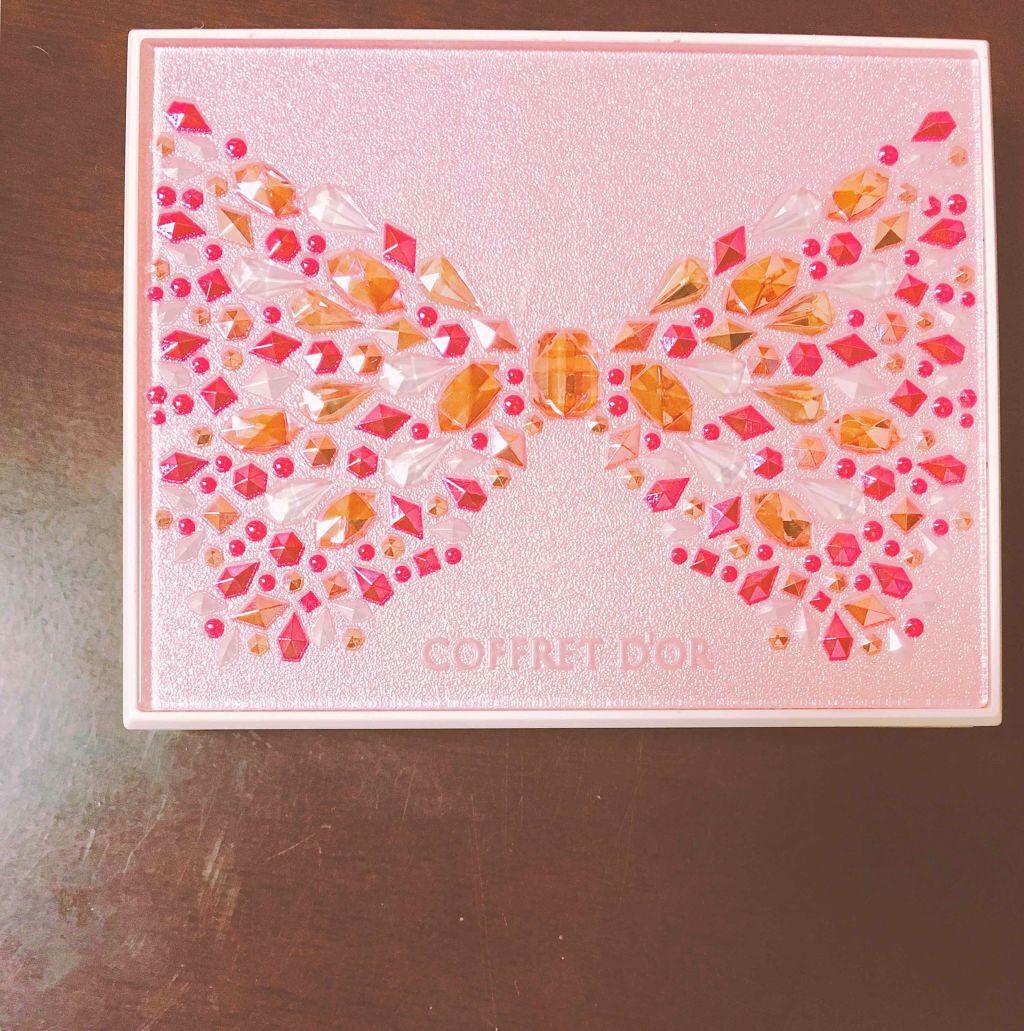 フルスマイルアイズ/コフレドール/アイシャドウパレットを使ったクチコミ（1枚目）