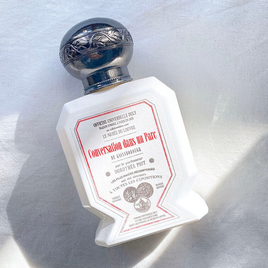 ラ・ドゥゼーヌ・パルフュメ・デュ・ルーブル/オフィシーヌ・ユニヴェルセル・ビュリー/香水(レディース)を使ったクチコミ(4枚目)