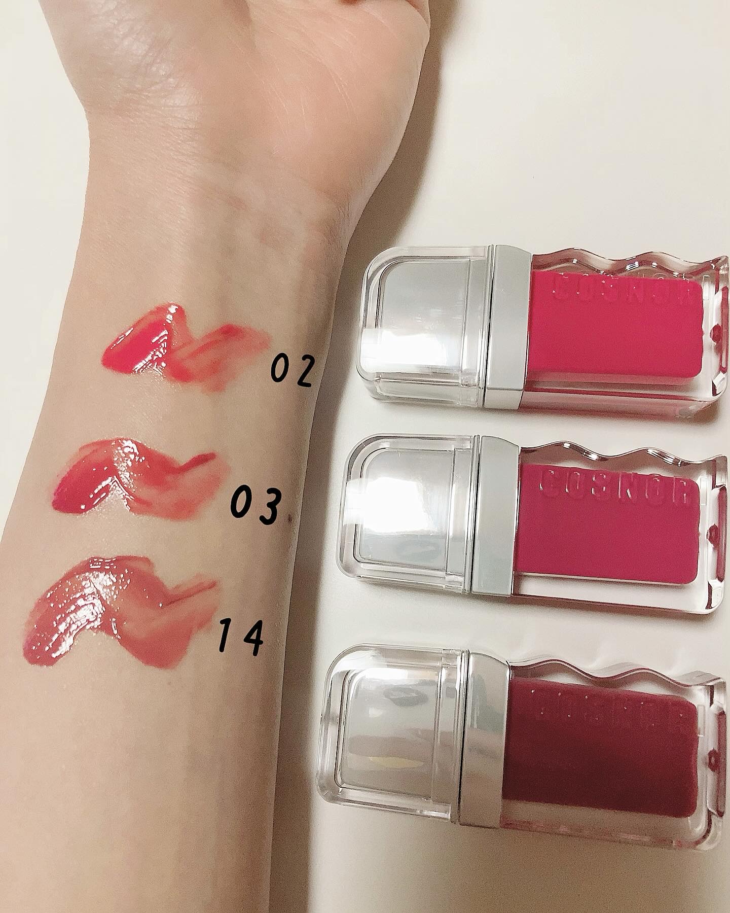 フローウェーブティント 02 ピンクラッシュ(Pinkrush)/COSNORI/リップティントを使ったクチコミ（3枚目）