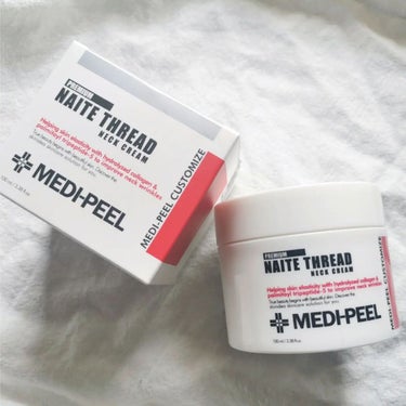 MEDIPEEL プレミアムナイテ スレッドネッククリームのクチコミ「＼首のシワに30日ケア／⁡
⁡⁡
⁡メディピール⁡
⁡プレミアムネッククリーム⁡
⁡⁡
⁡⁡
.....」（2枚目）