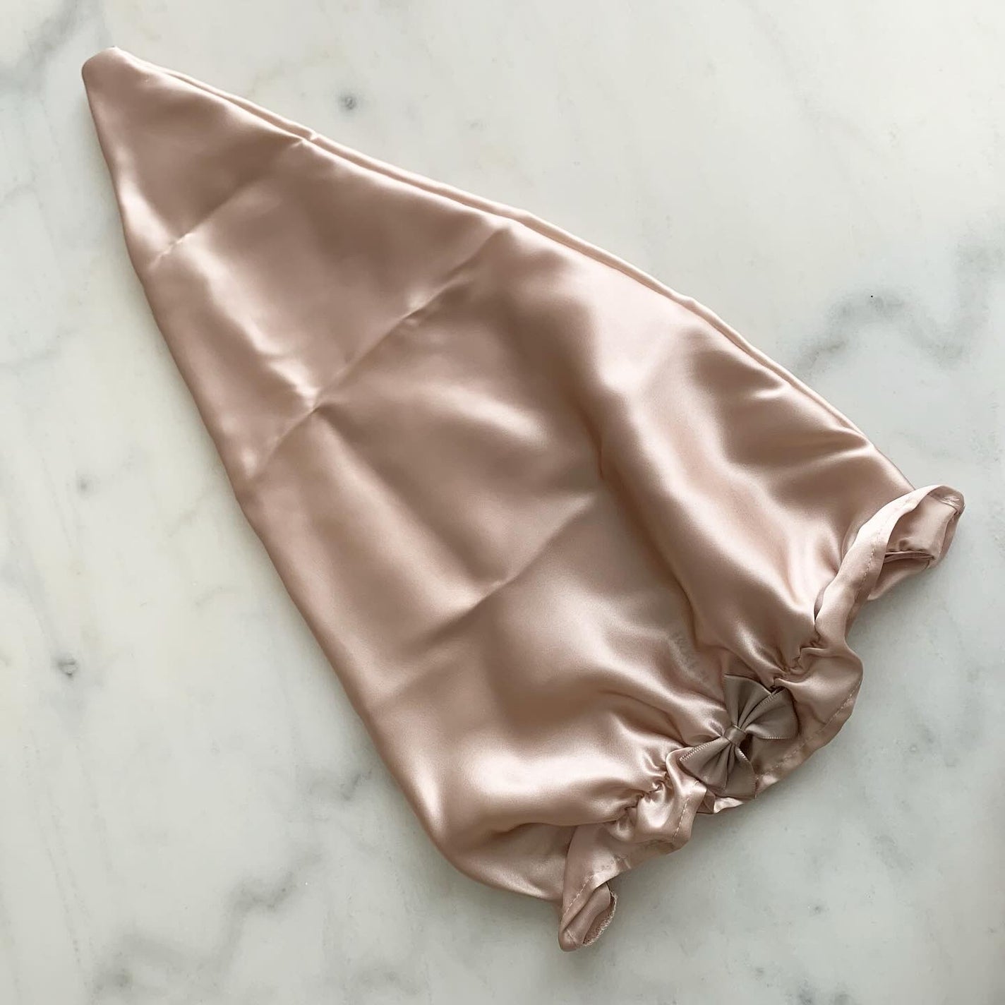 シルクシャイニーナイトキャップ for ロング/コジット/ヘアケアグッズを使ったクチコミ(2枚目)