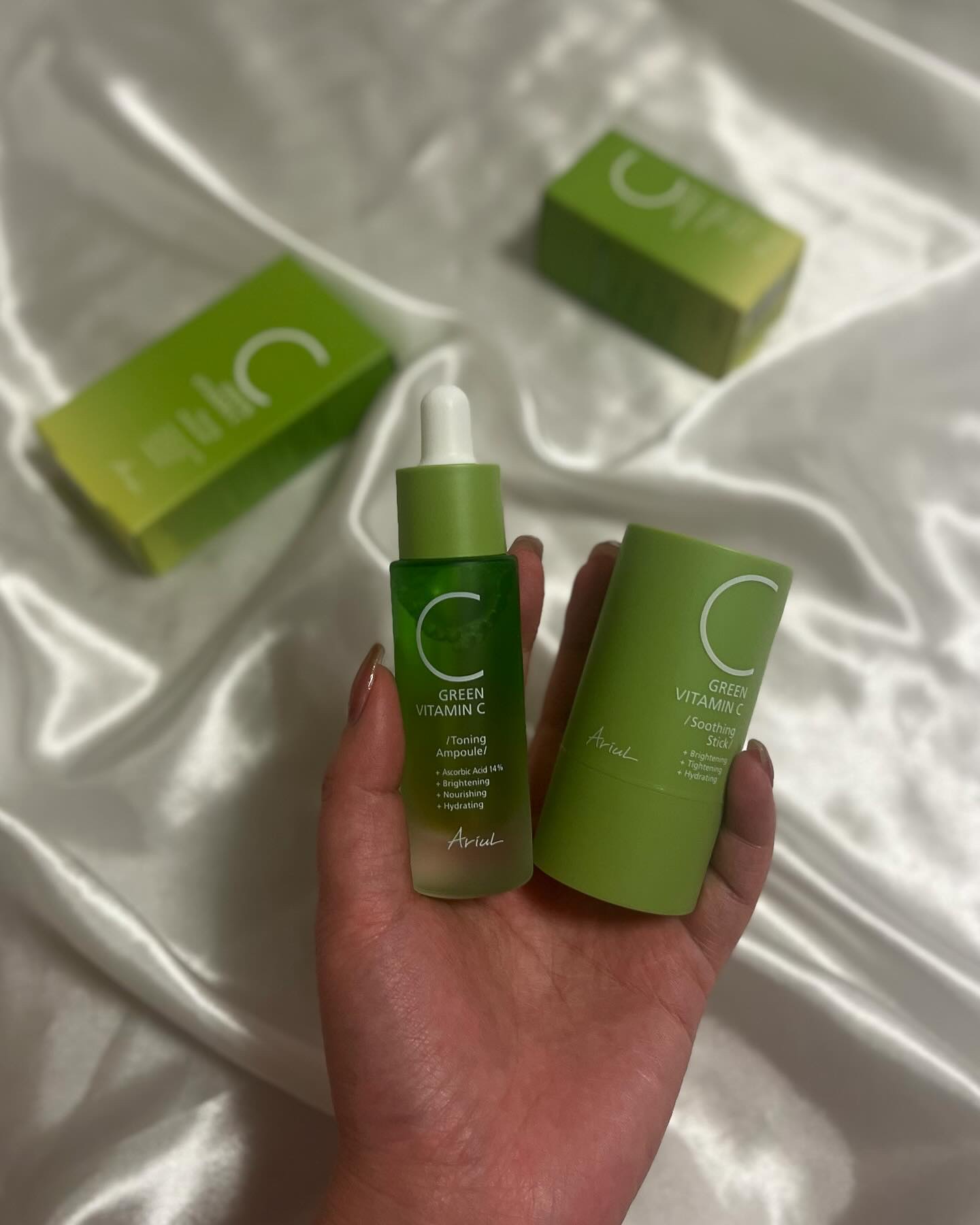 グリーンビタミンCスティック/Ariul/フェイスバームを使ったクチコミ（1枚目）