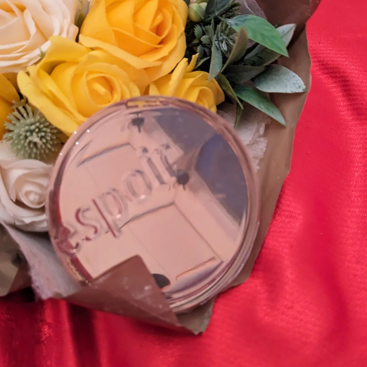 プロテーラービーグロウクッション ニュークラス/espoir/クッションファンデーションを使ったクチコミ（2枚目）