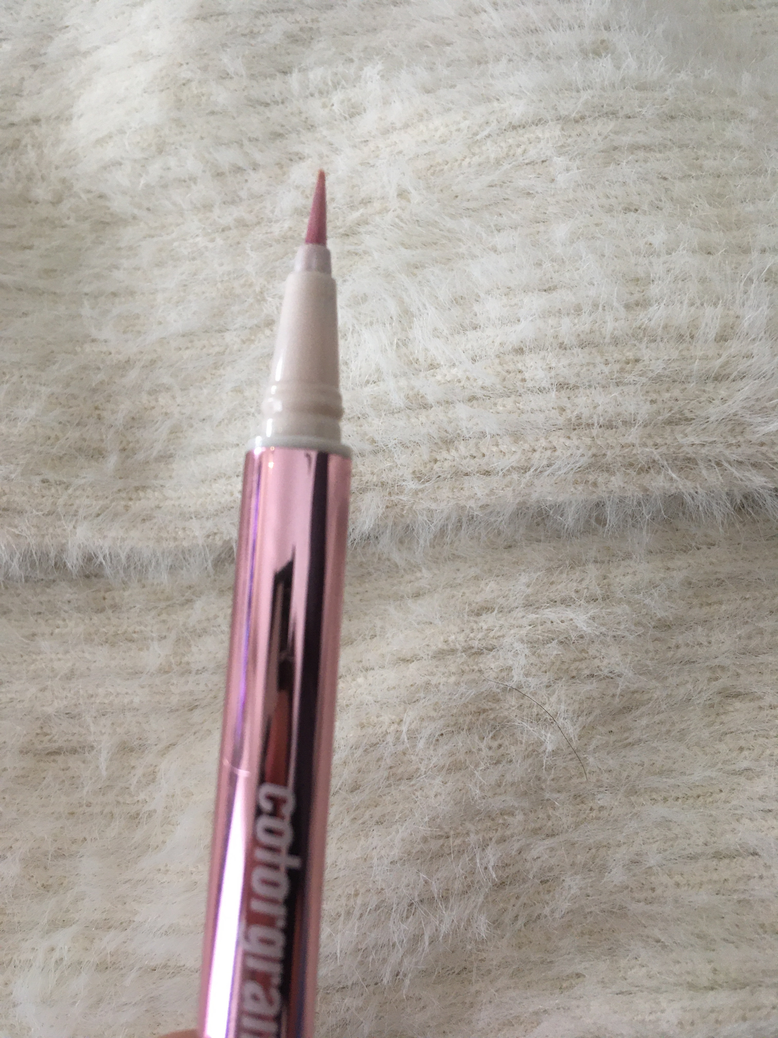 ミルクブリングリッターライナー/Colorgram/リキッドアイライナーを使ったクチコミ（1枚目）