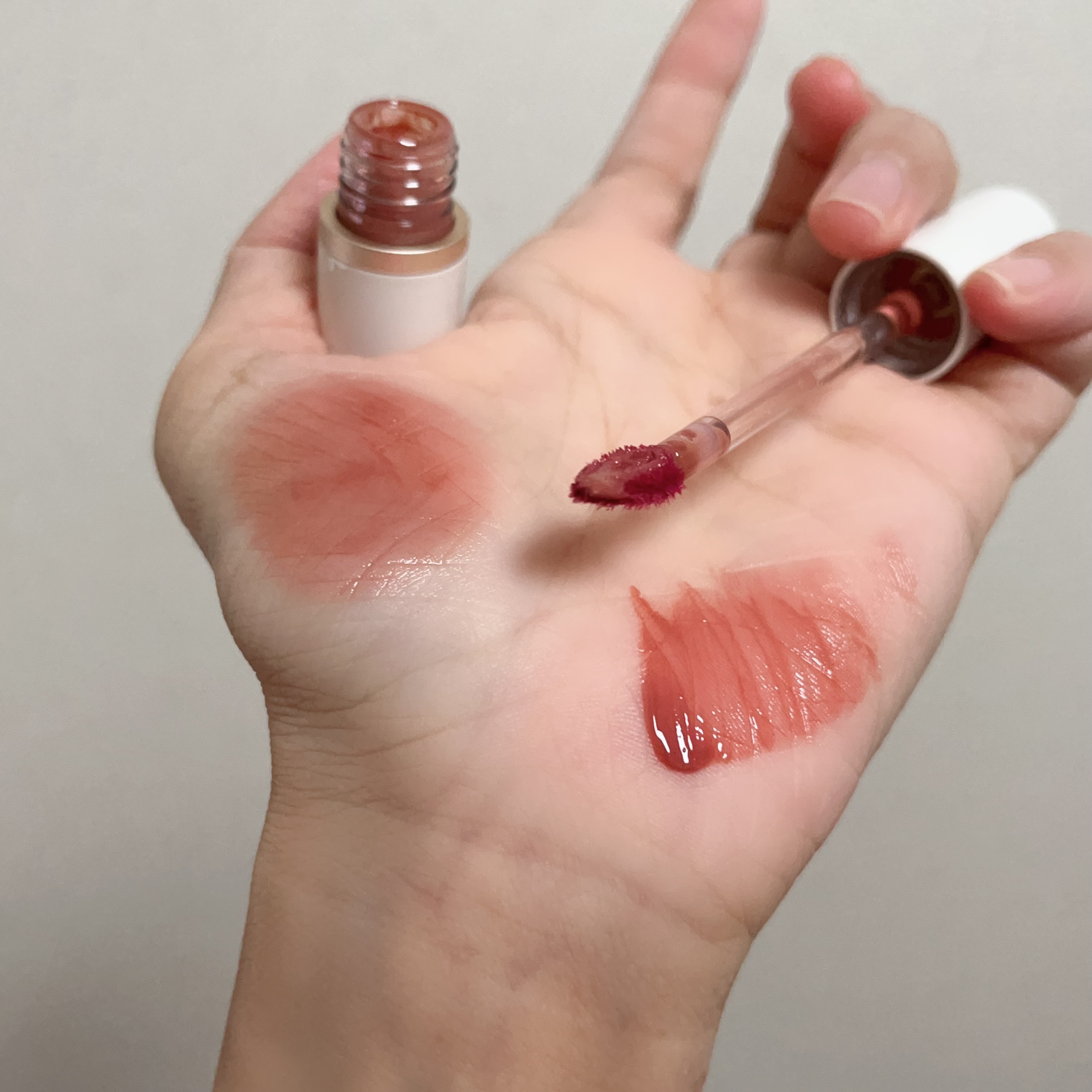 ムードインハンサーウォーターリキッドグロウ/hince/口紅を使ったクチコミ（3枚目）