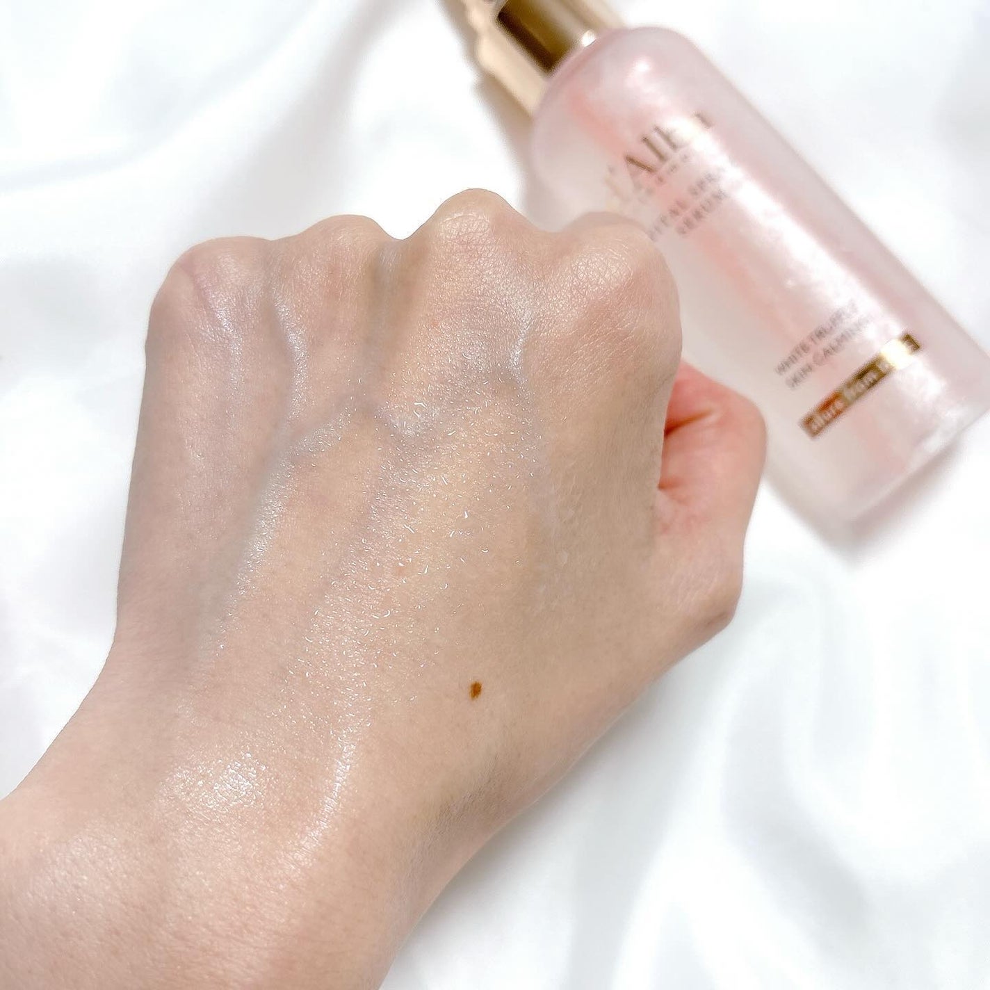 ダルバ ホワイトトリュフファーストスプレーセラム/ダルバ/ミスト状化粧水を使ったクチコミ(8枚目)