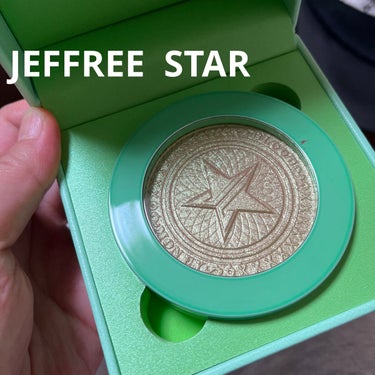 Jeffree Star Cosmetics EXTREME FROSTのクチコミ「Jeffree Star Cosmetics
EXTREME FROST

GOLD HARD.....」（1枚目）