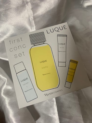 LUQUE(ルクエ) LUQUE first conc setのクチコミ「ナリス　ルクエ　ファーストコンク　セット　
使ってみました✨
ふきとり用化粧水
保護化粧水
乳.....」（1枚目）