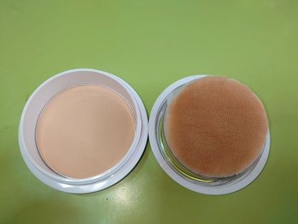 フェイスパウダー 薬用オークル/クリアラスト/プレストパウダーを使ったクチコミ(3枚目)