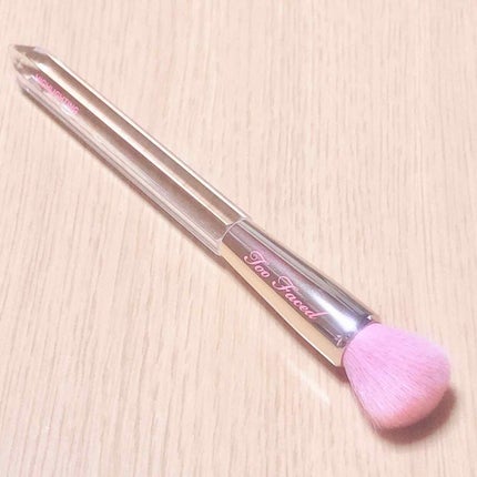 試してみた】ダイヤモンドライト ハイライター ブラシ Too Faced 試してみた】ダイヤモンドライト ハイライター ブラシ Too Faced