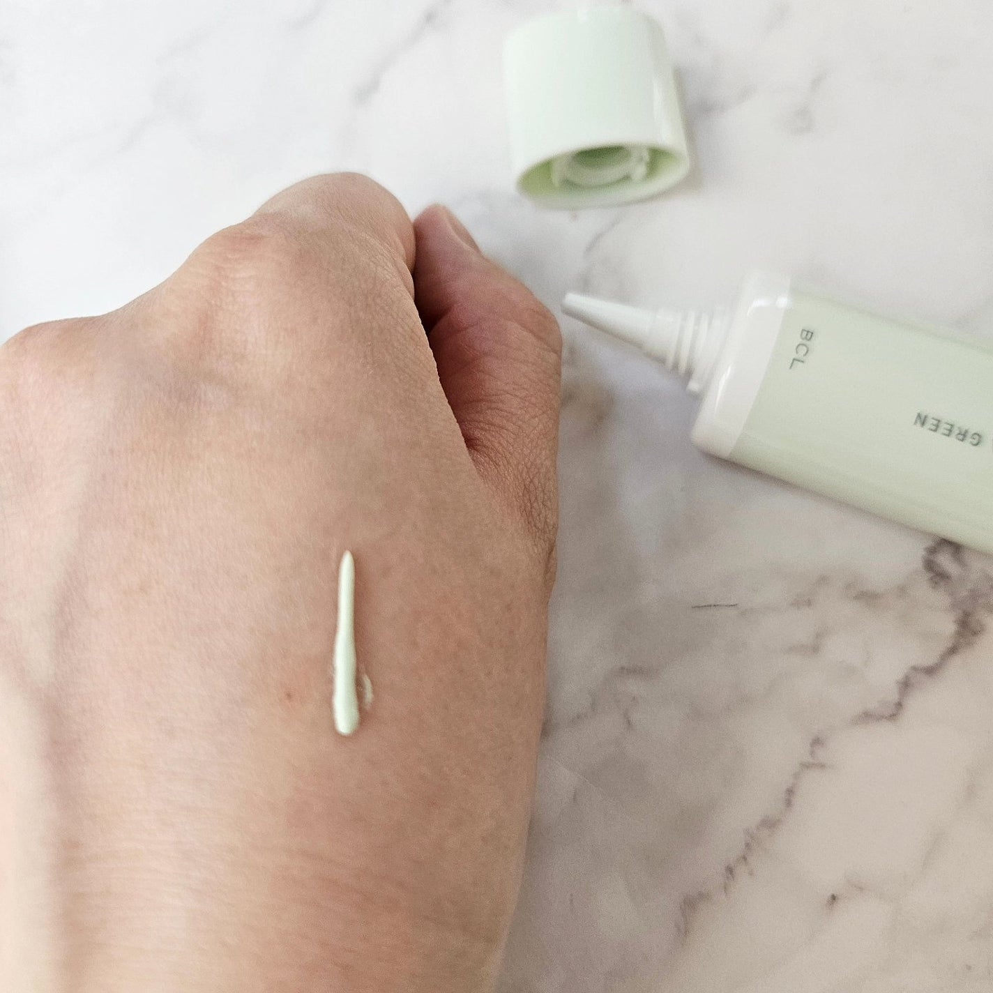 乾燥さん 保湿力スキンケア下地 シカグリーン/乾燥さん/化粧下地を使ったクチコミ(3枚目)