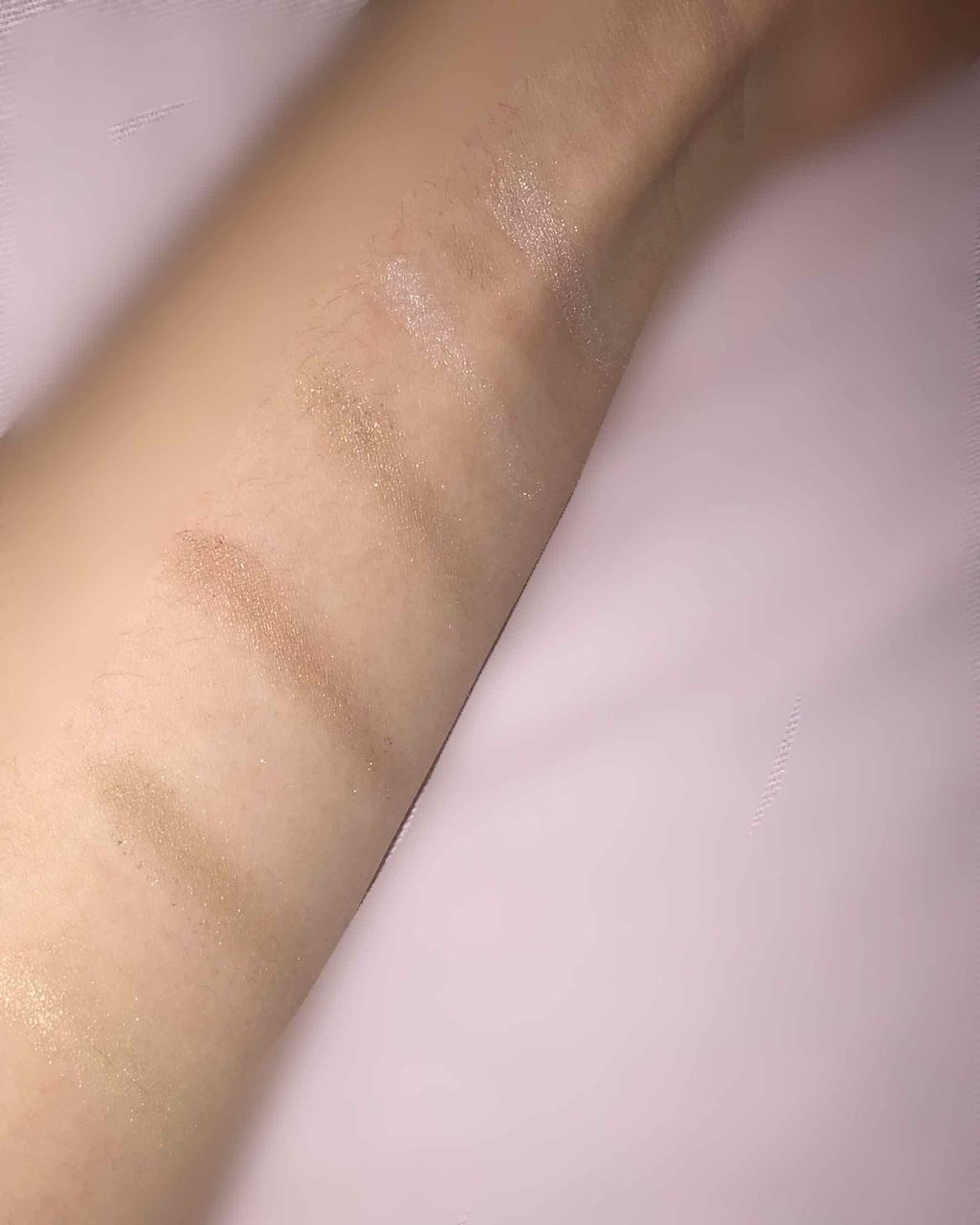 エルファー シャインカラーアイズ/DAISO/アイシャドウパレットを使ったクチコミ（3枚目）