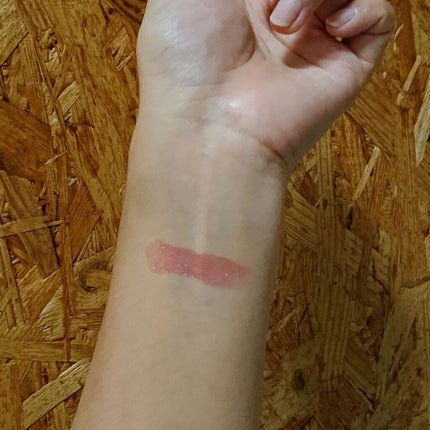 ピュア カラー クリスタル シアー リップスティック 29 デミュア ローズ シマー/ESTEE LAUDER/口紅を使ったクチコミ(2枚目)