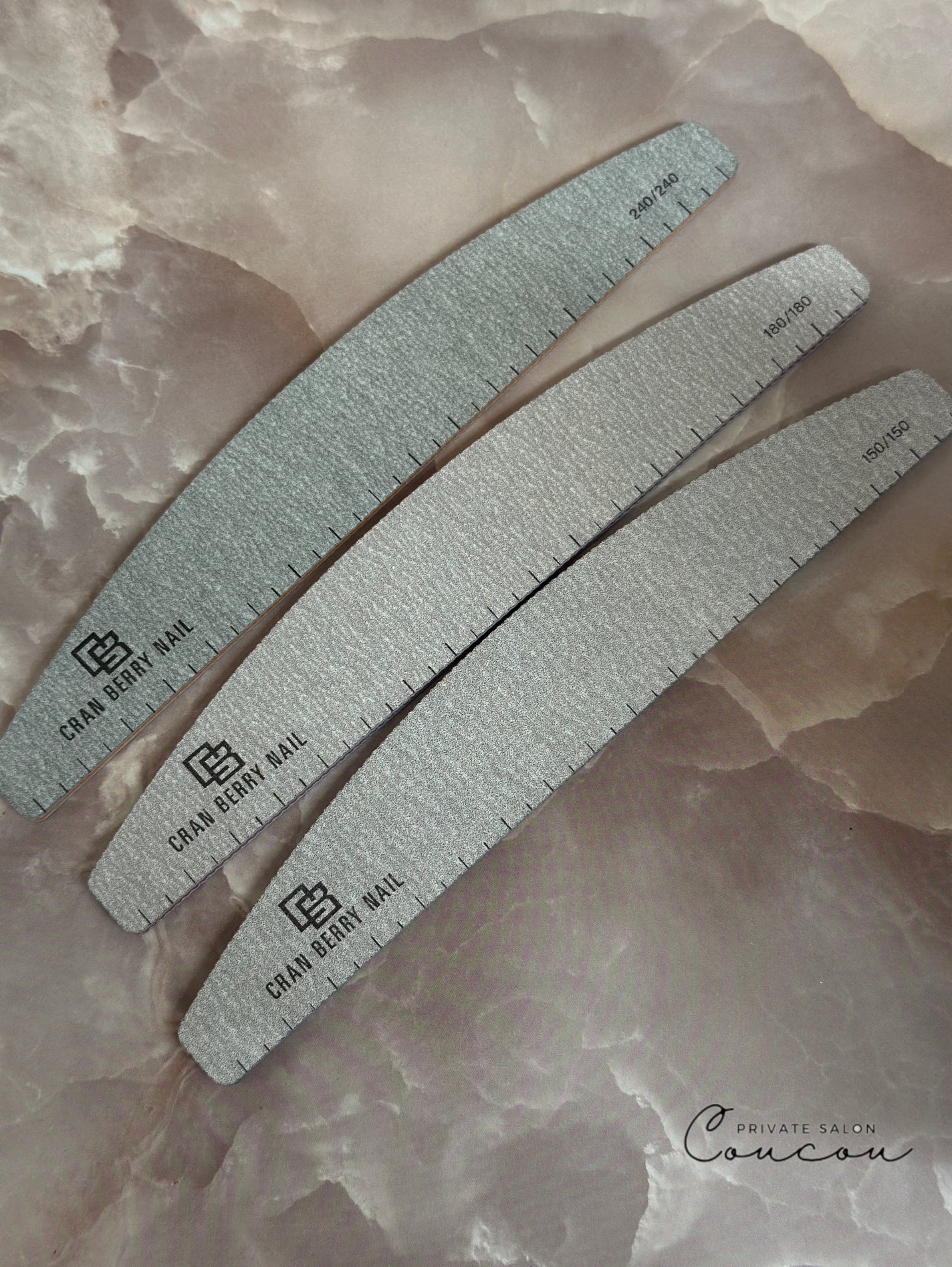 🐒ズボラママみっちゃんの高見えネイル💅 on LIPS 「↑他にもたくさん投稿してます@wsptjapan_nailのフ..」(1枚目)