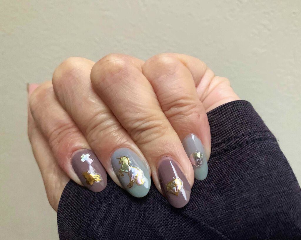 カラフルネイルズ/キャンメイク/マニキュアを使ったクチコミ(4枚目)