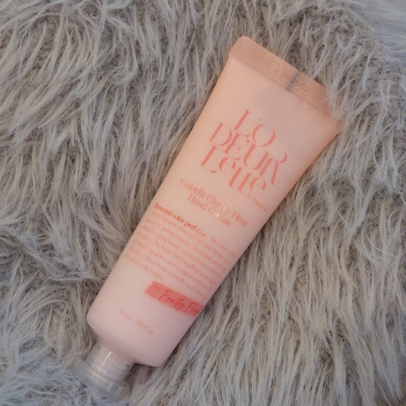 カラーフィットハンドクリーム/ロダレット/ハンドクリームを使ったクチコミ(1枚目)