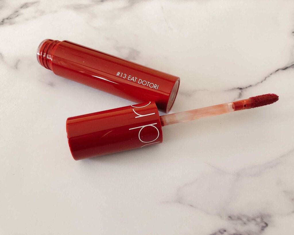 ジューシーラスティングティント/rom&nd/リップティントを使ったクチコミ(2枚目)