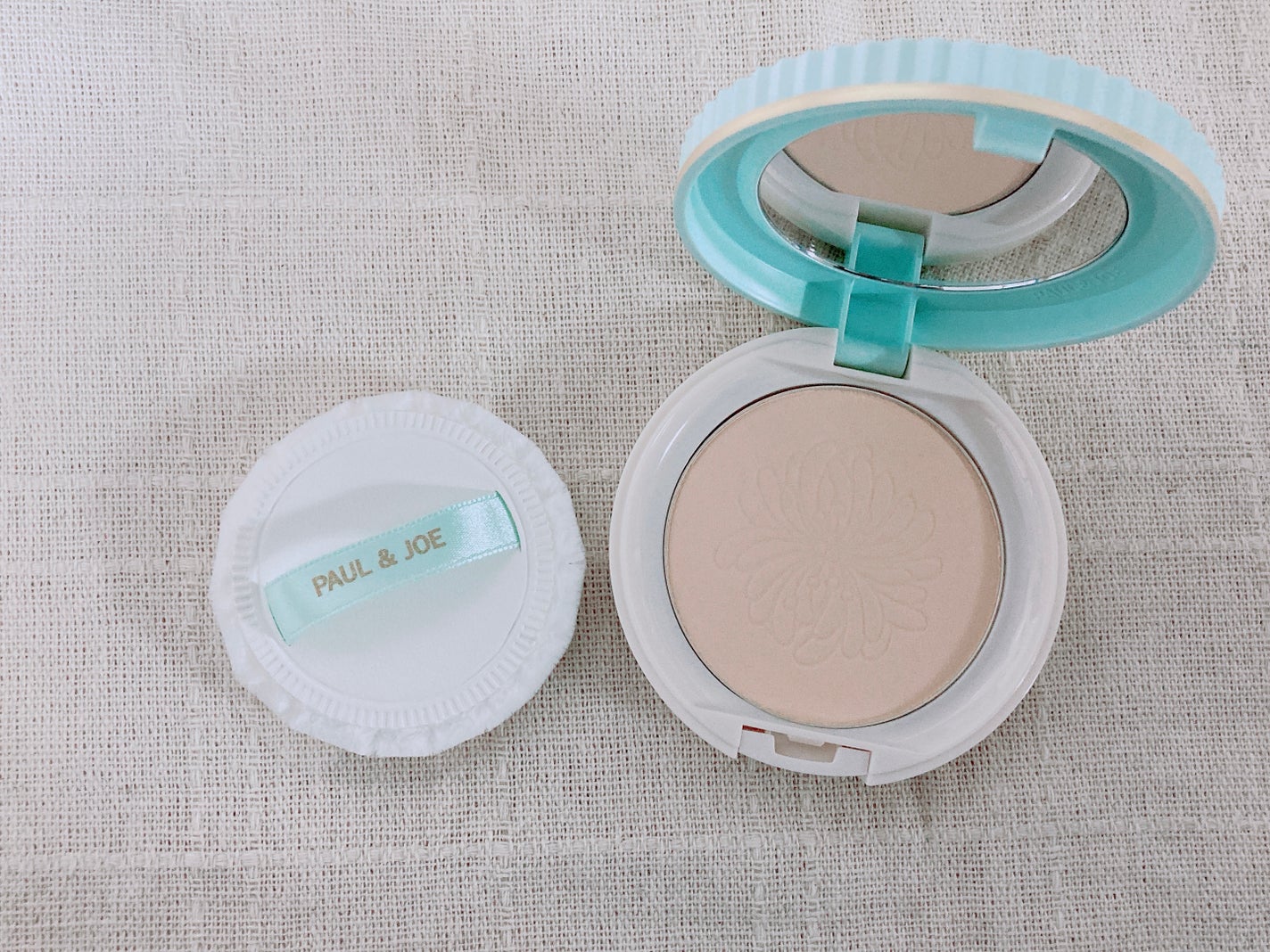 プロテクティング フェイス パウダー/PAUL & JOE BEAUTE/プレストパウダーを使ったクチコミ(2枚目)