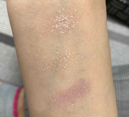 ダズルシャドウ リキッド/M・A・C/リキッドアイシャドウを使ったクチコミ(2枚目)