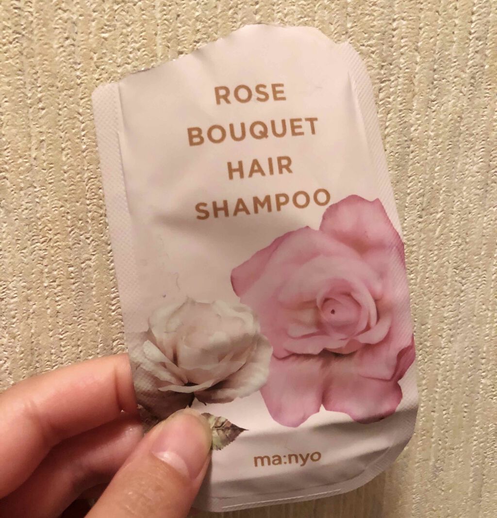 ROSE HAIR SHAMPOO manyo