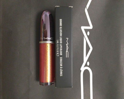 グランドイリュージョン リキッド リップカラー/M・A・C/リップグロスを使ったクチコミ(1枚目)