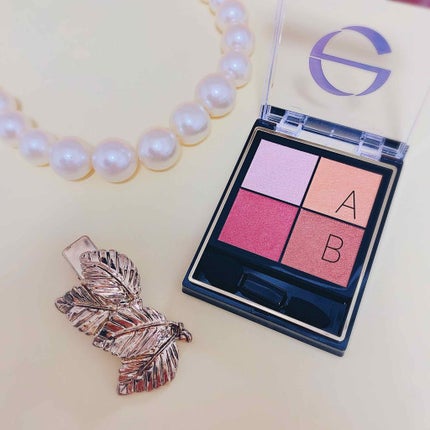 リアルクローズシャドウ/excel/アイシャドウパレットを使ったクチコミ(3枚目)