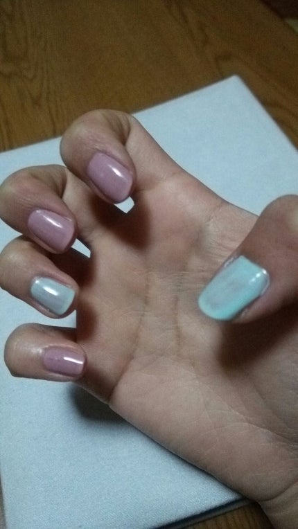 カンコレネイルカラー/DAISO/マニキュアを使ったクチコミ(2枚目)