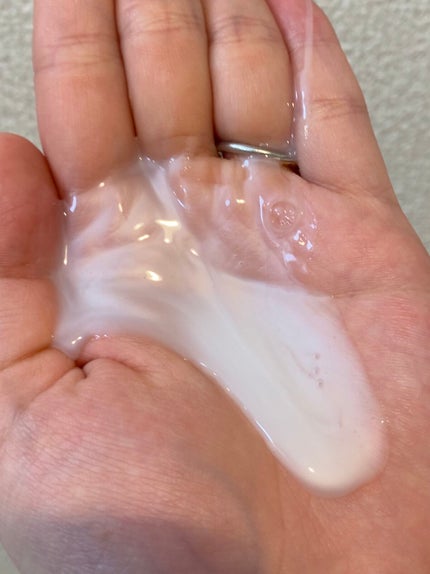 ボディウォッシュ 発酵&ビューティーシリーズ ツヤ&透明感/ダヴ/ボディソープを使ったクチコミ(2枚目)