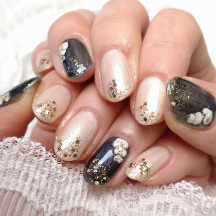 ミルクティ on LIPS 「✴✴#結婚式お呼ばれネイル💒✴12月中旬頃のネイルです💖✴姪っ..」(6枚目)