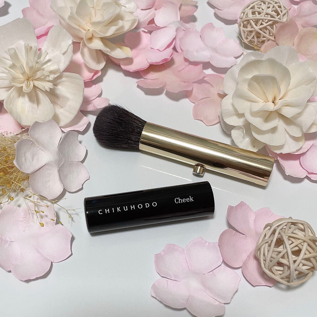 muu_cosme on LIPS 「竹宝堂の携帯用チークブラシですもう数年愛用しているブラシです。..」(1枚目)