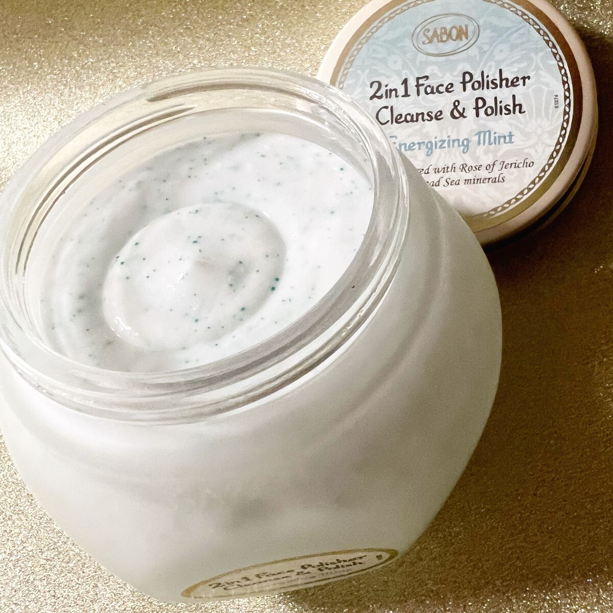 フェイスポリッシャー リフレッシング(ミント)/SABON/スクラブ・ゴマージュを使ったクチコミ(2枚目)