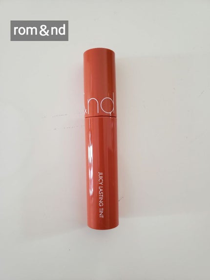 ジューシーラスティングティント/rom&nd/リップティントを使ったクチコミ(1枚目)