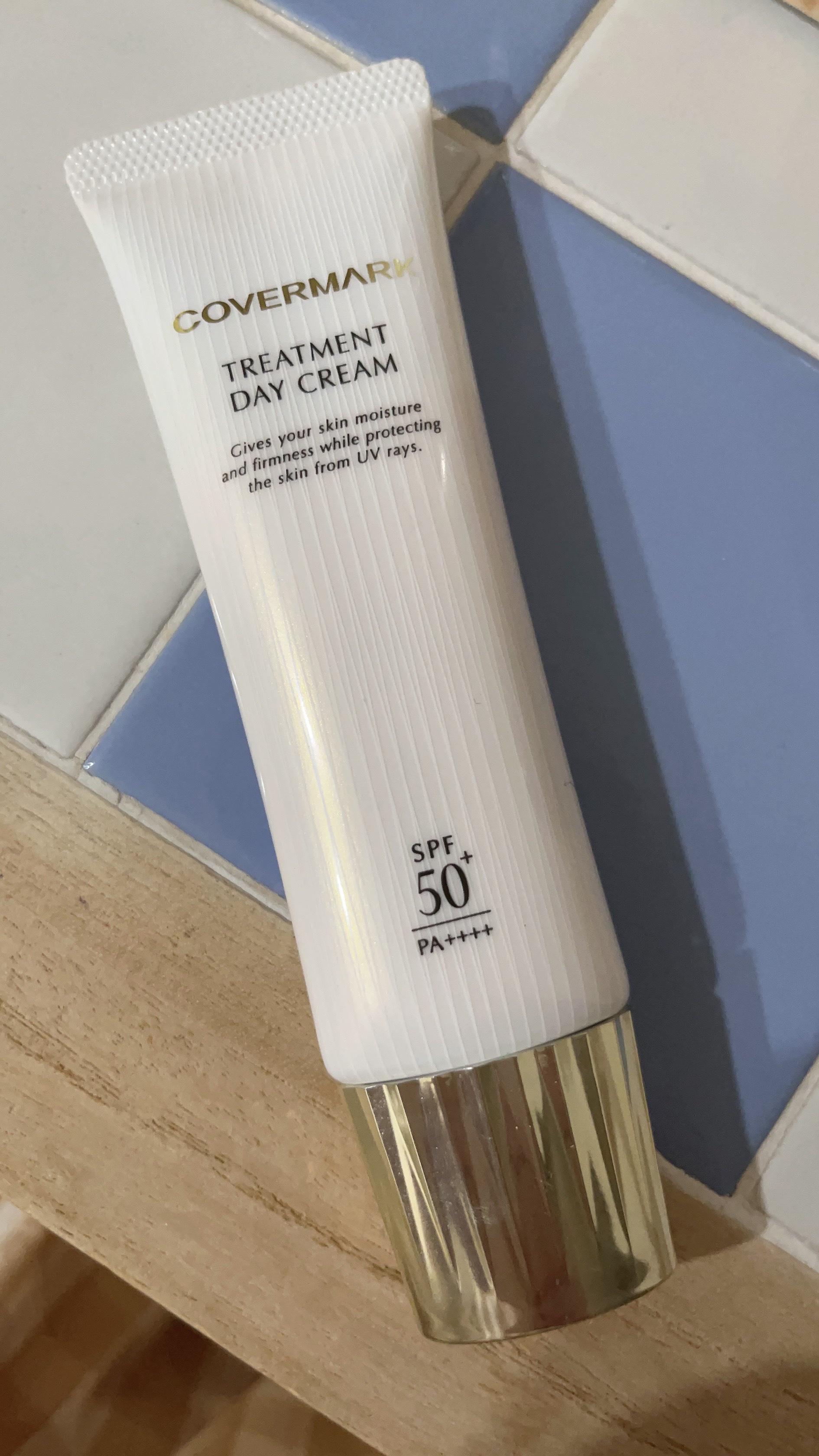 トリートメント デイ クリーム/COVERMARK/日焼け止めクリームを使ったクチコミ（2枚目）