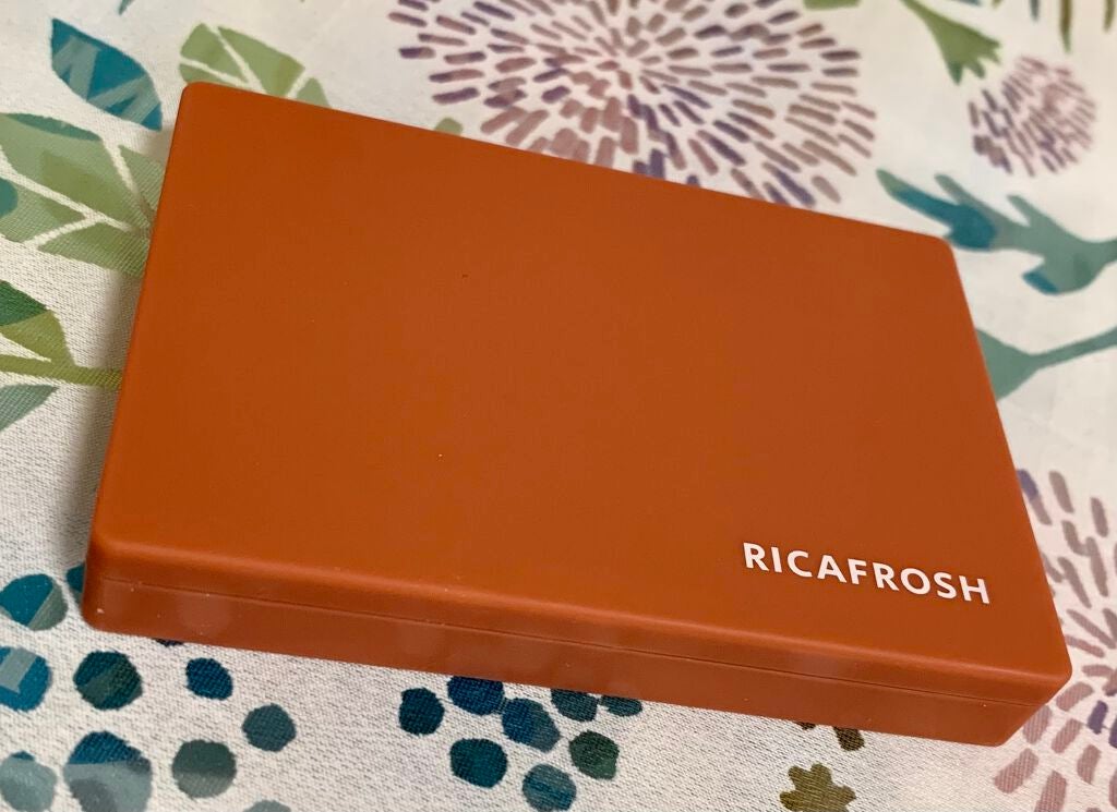 ラグトーマス・キット/RICAFROSH/アイシャドウパレットを使ったクチコミ(3枚目)