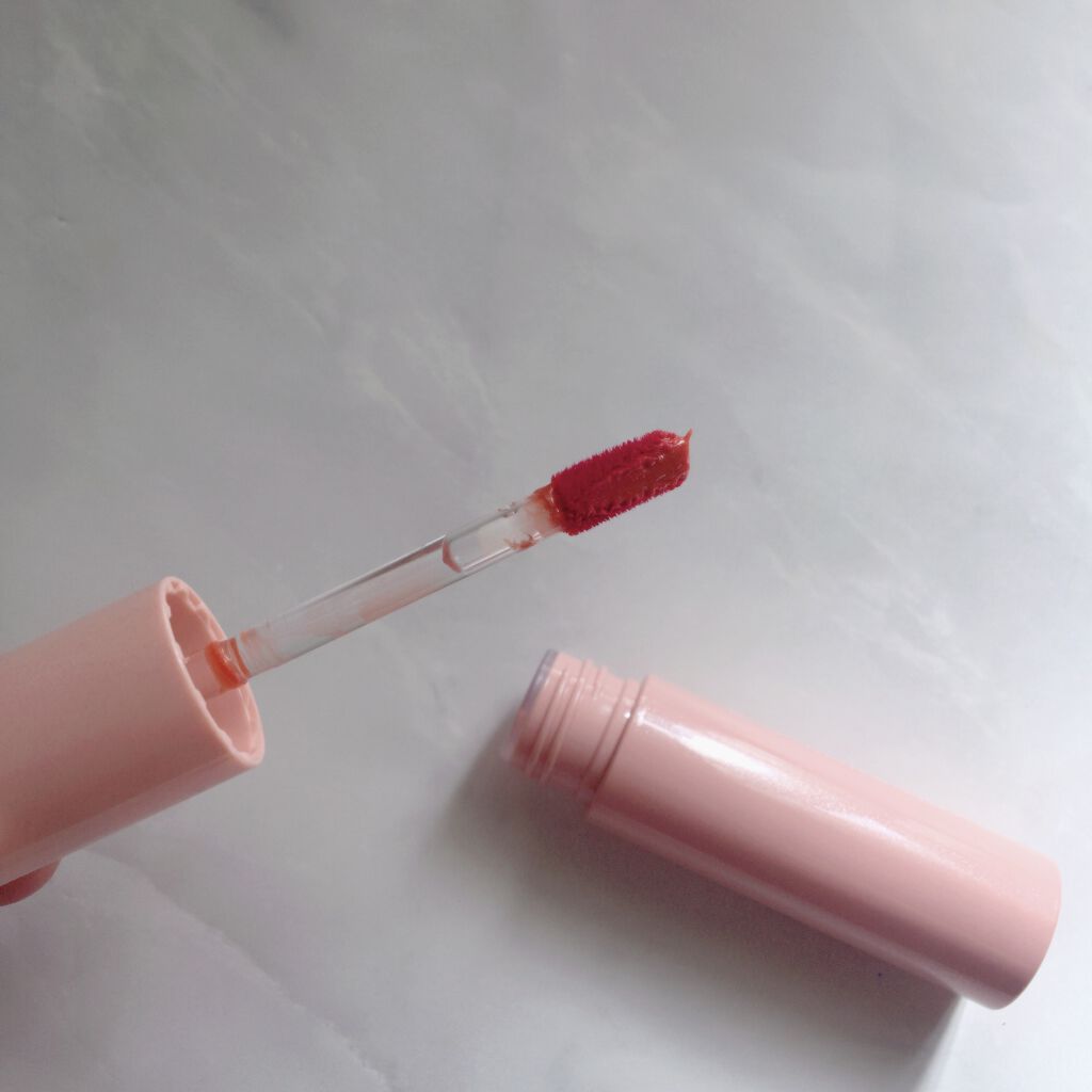 アピュー ジューシーパン スパークリングティント/A’pieu/口紅を使ったクチコミ（3枚目）