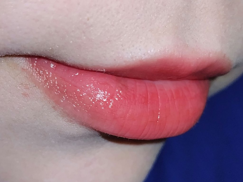 スモール アイシャドウ/M・A・C/単色アイシャドウを使ったクチコミ（3枚目）