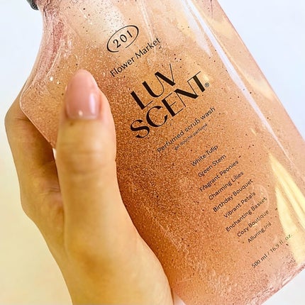 スクラブボディウォッシュ フラワーマーケット ホワイトチューリップ/LUV SCENT/ボディスクラブを使ったクチコミ(6枚目)